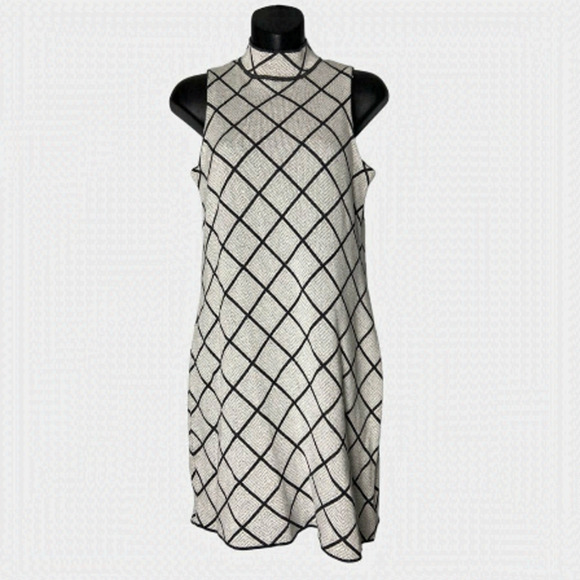 Romeo & Juliet Couture Dresses & Skirts - Romeo & Juliette Couture Womens Sleeveless Sweater Dress Size Medium